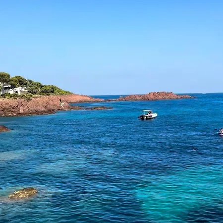 Maison Du Pecheur Bord De - 2 A 4 Pers Saint-Raphaël